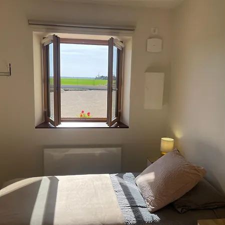 Les Pieces Du Moulin Apartment *