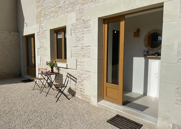 Les Pièces Du Moulin Angliers (Vienne)